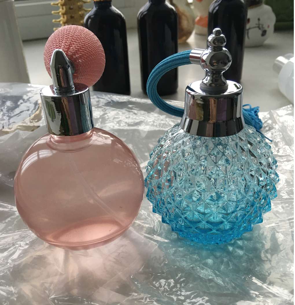 100ml perfume glass bottle with bulb atomizer