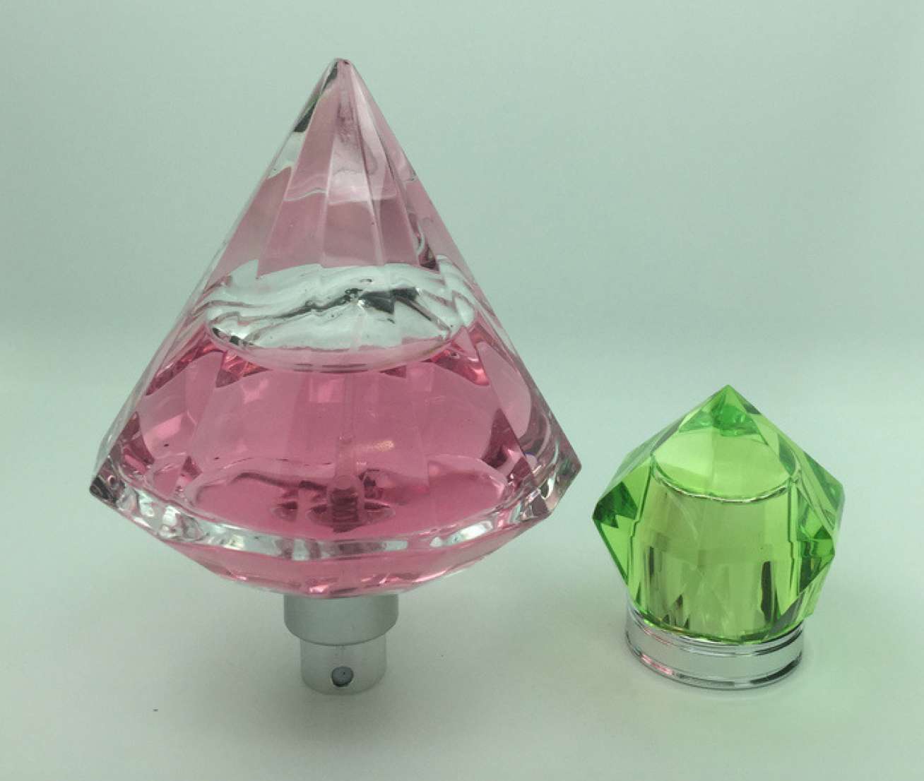 30ml Luxury Diamond Shape Glass Perfume Bottle