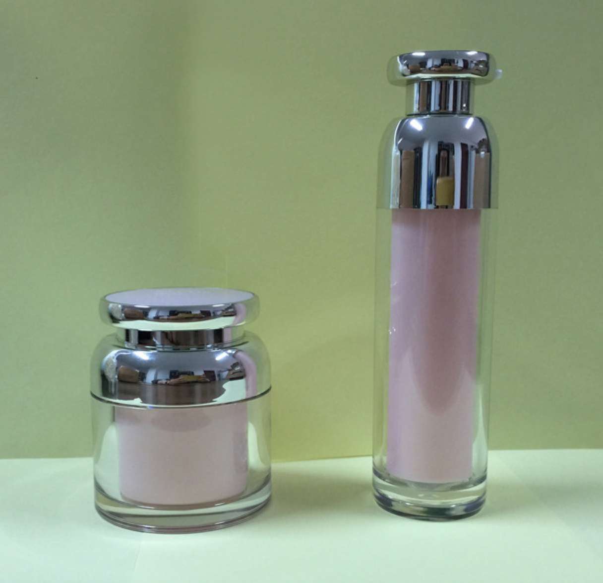 30g Premium Pink Acrylic Cream Jar