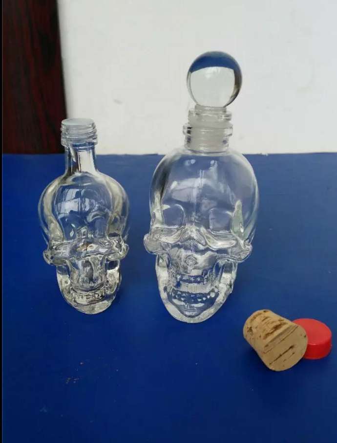 12oz skull shaped skull vodka glass bottle