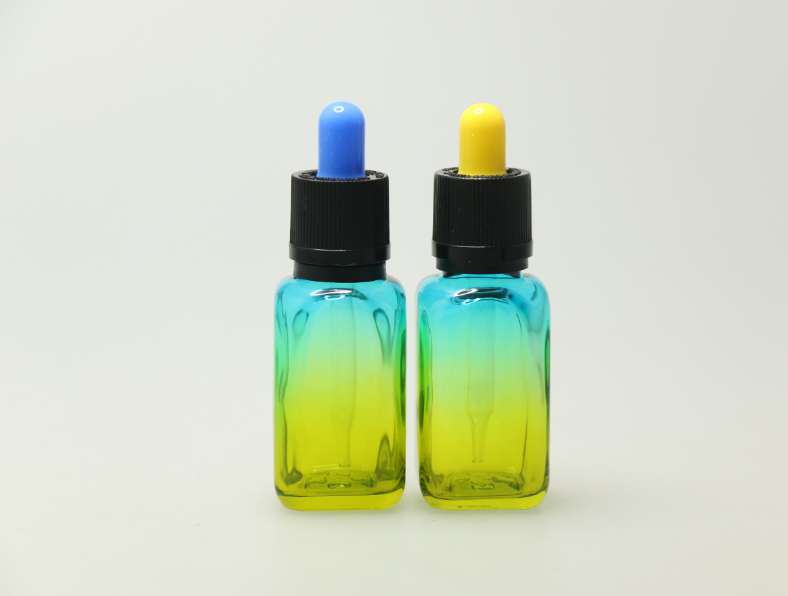 1oz square essential oil gradient color bottle with childproof cap