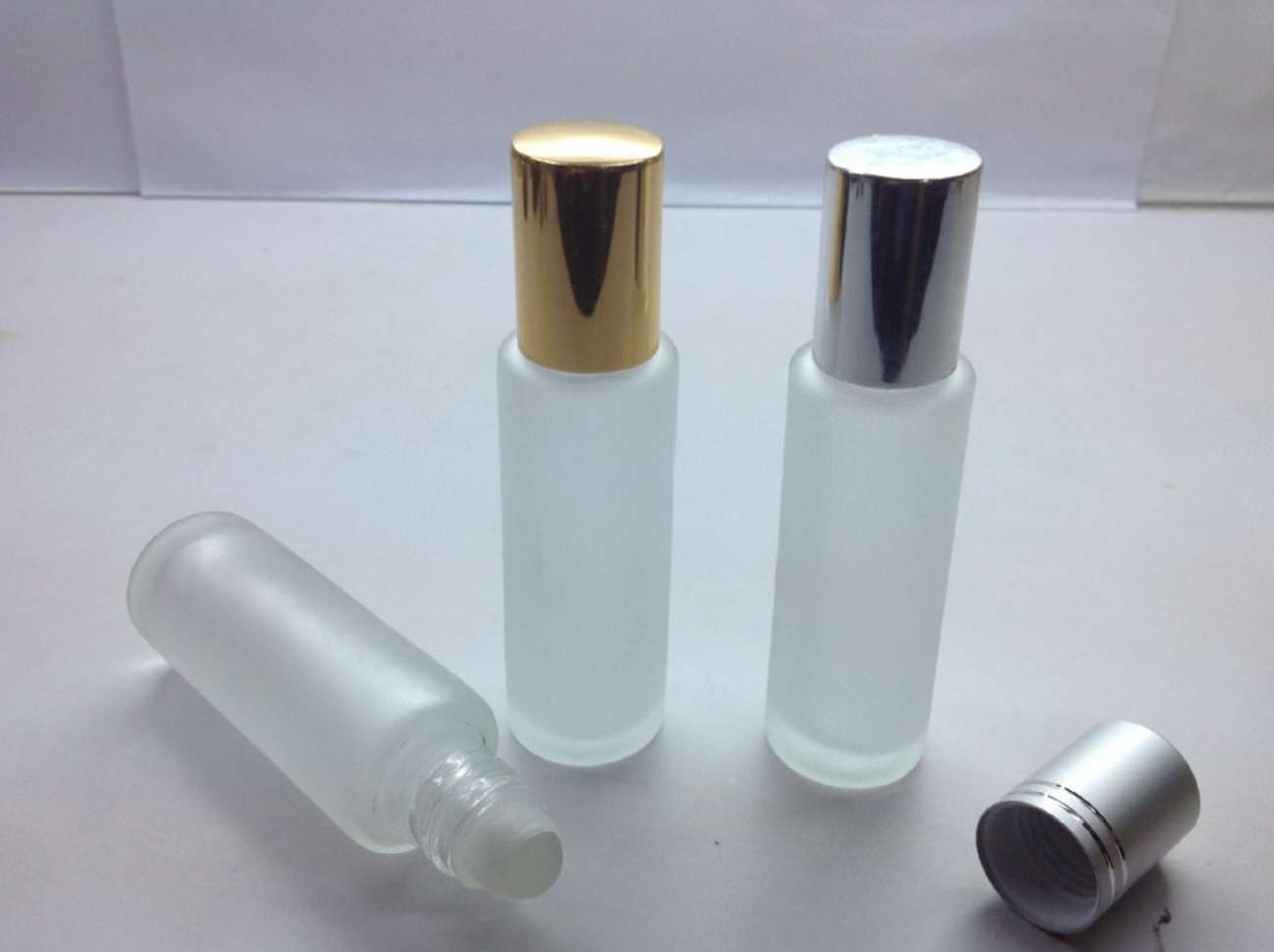 15ml roll on glass perfume oil bottle