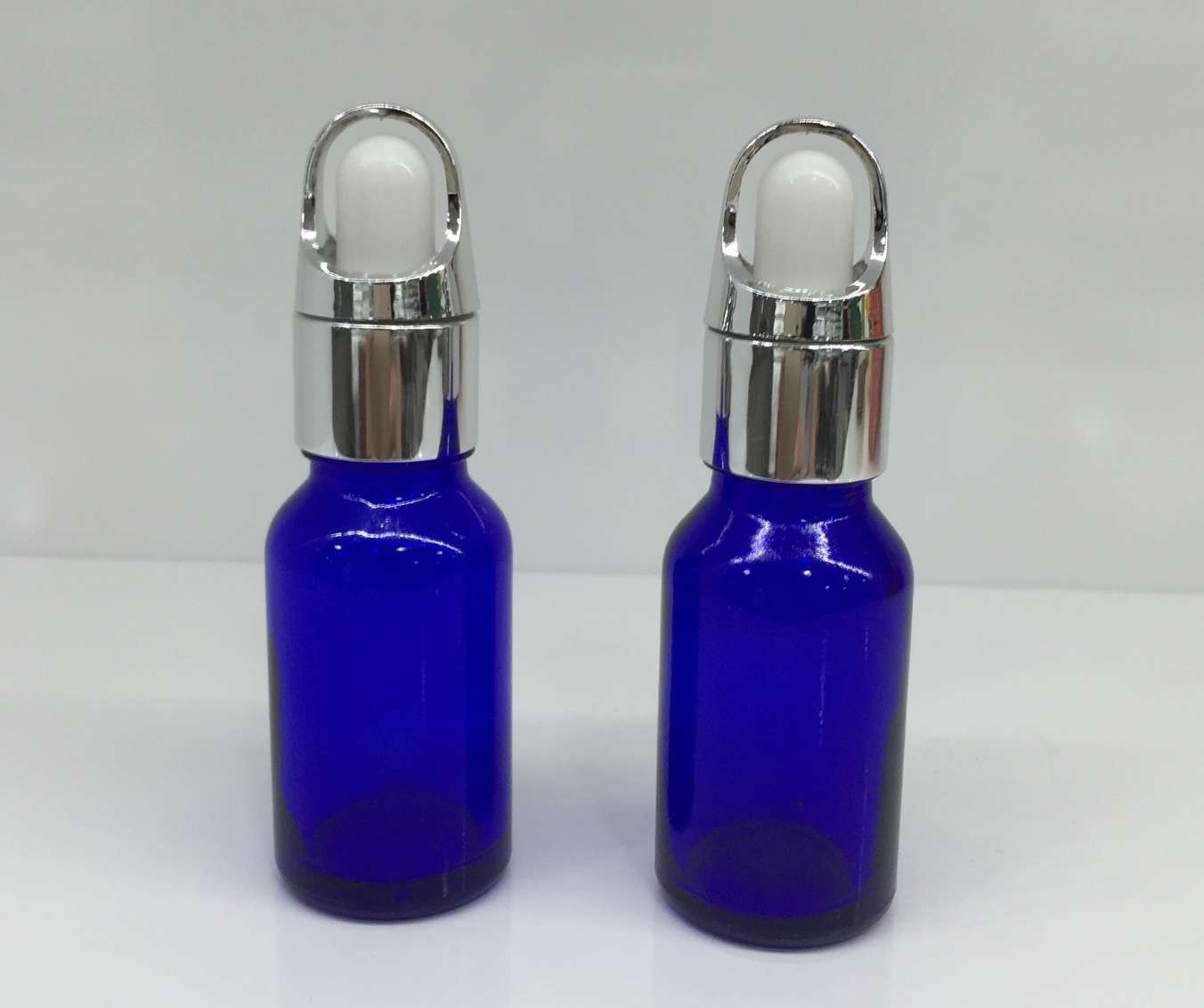 10ml blue glass cobalt roll on bottle