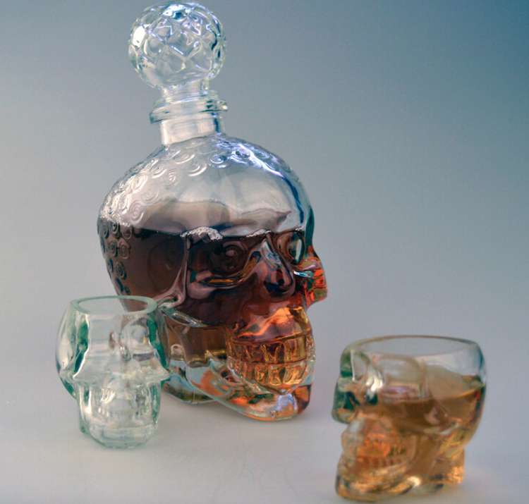 skull glass bottle skull gift shot glass sets