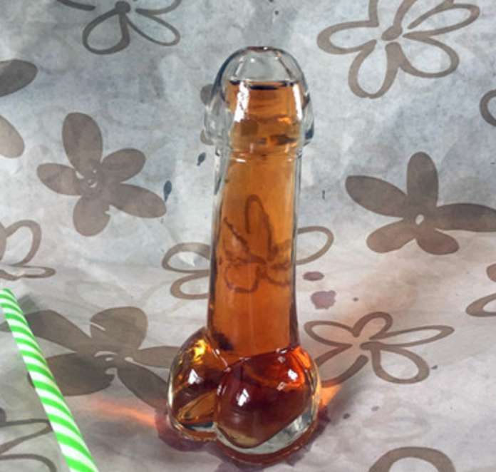 Unique shape men penis shape glass beverage bottle