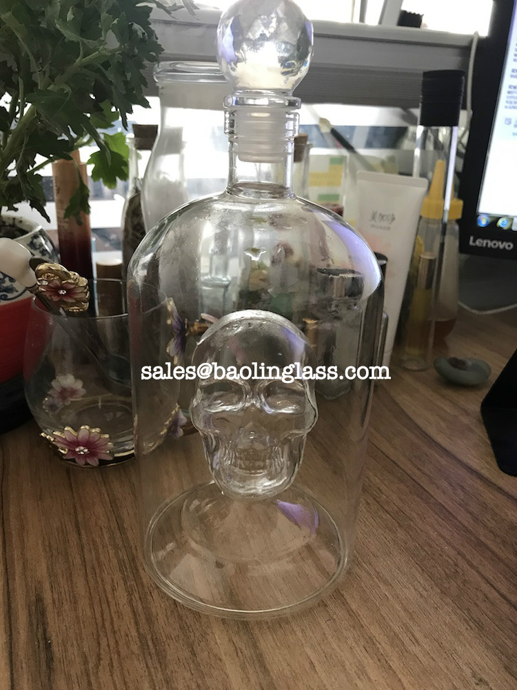 750ml vodka glass bottle skull head inside