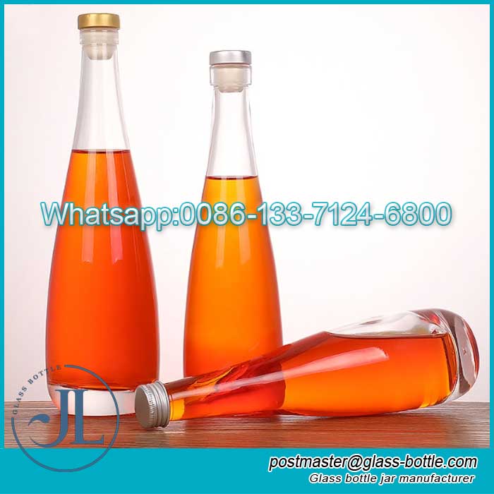200ml Round glass bottle with cap for juice beverage and cocktail