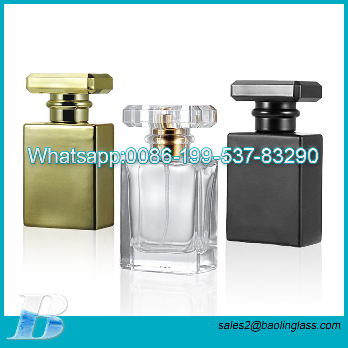 2021 Free Sample China Manufacturer 30ml Custom Spray Refillable 50ml Wholesale Luxury Empty Glass Square Perfume Bottle