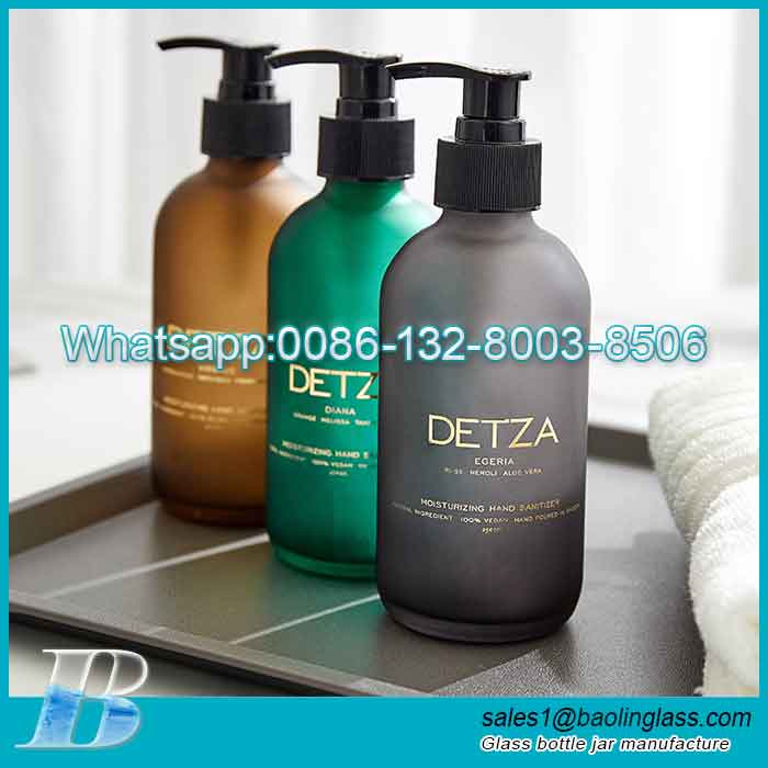 2021 New Design 500ml Shampoo Pump Bottles Empty Lotion Bottles with Press Pump for Wash Shower Dispenser
