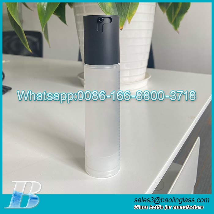 N50ml Plastic Airless Packagings Bottle Multi-Colored Exquisite for cream packing