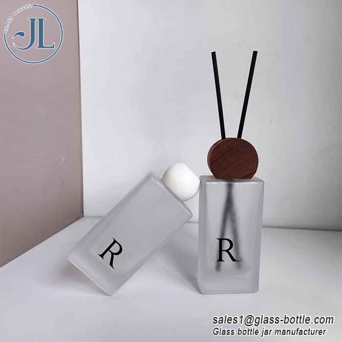 150ml Flat Square Aromatherapy Bottle Wholesale