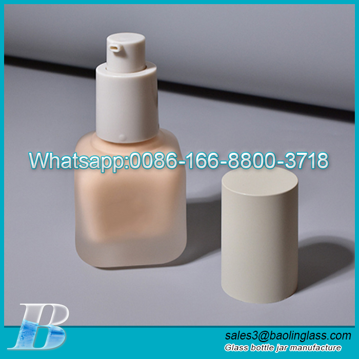 wholesale 30ml liquid foundation frosted glass bottle