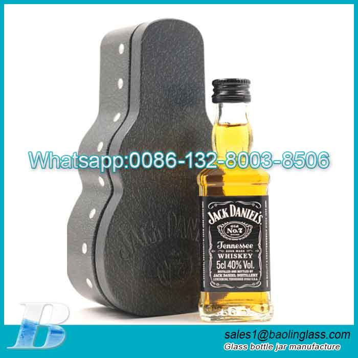 50ml-whiskey-bottle