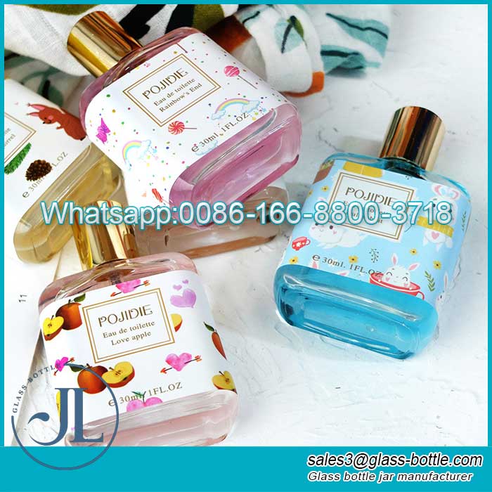 Deluxe 30ml Empty Square Girlish Style Glass Perfume Spray Bottle