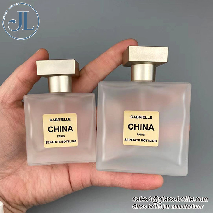 25ml 50ml Luxury Square Frosted Fine Mist Spray Bottle for Toner