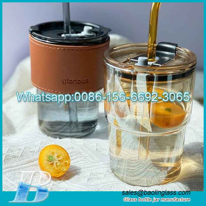 15oz Iced Coffee Glass Mug Tea Glasses Glass Travel Mug with Silicone Sleeve