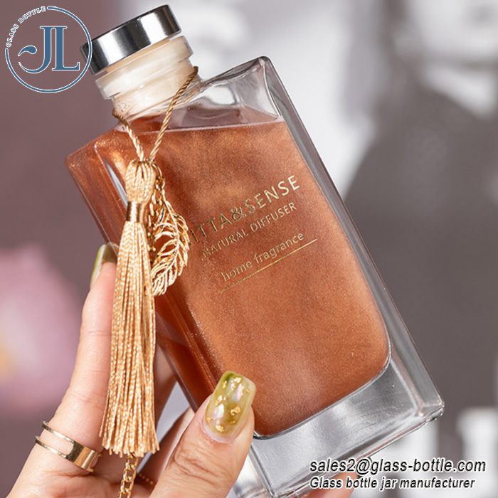 Gilded Square Reed Diffuser Glass Bottle