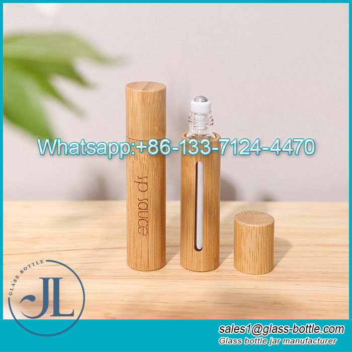 Bamboo roller bottle