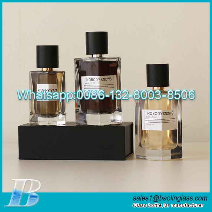 Polishing 30ml 50ml 100ml Square Glass Perfume Bottles