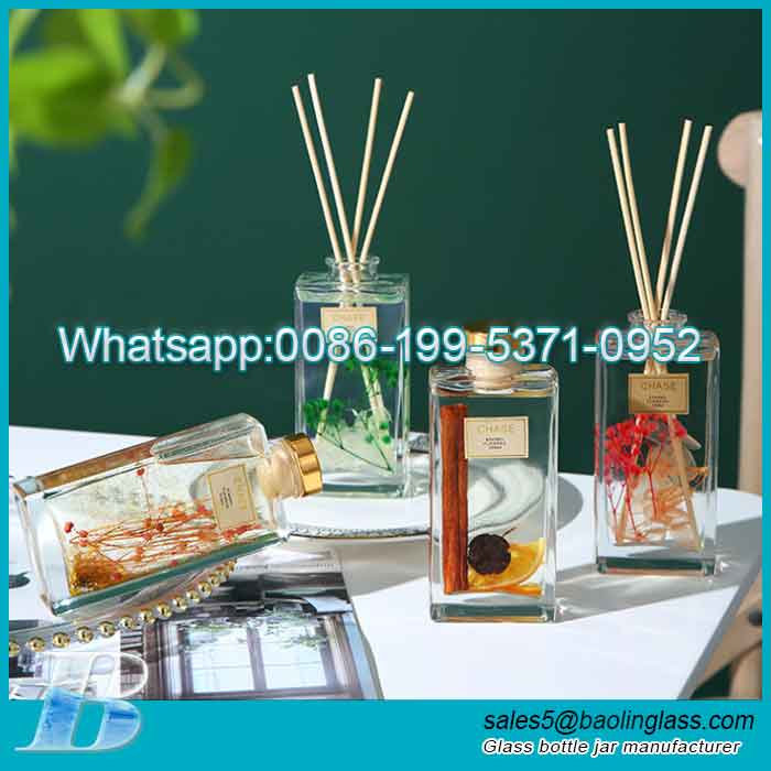 150ml glass aromatherapy diffuser bottle with lid supplier