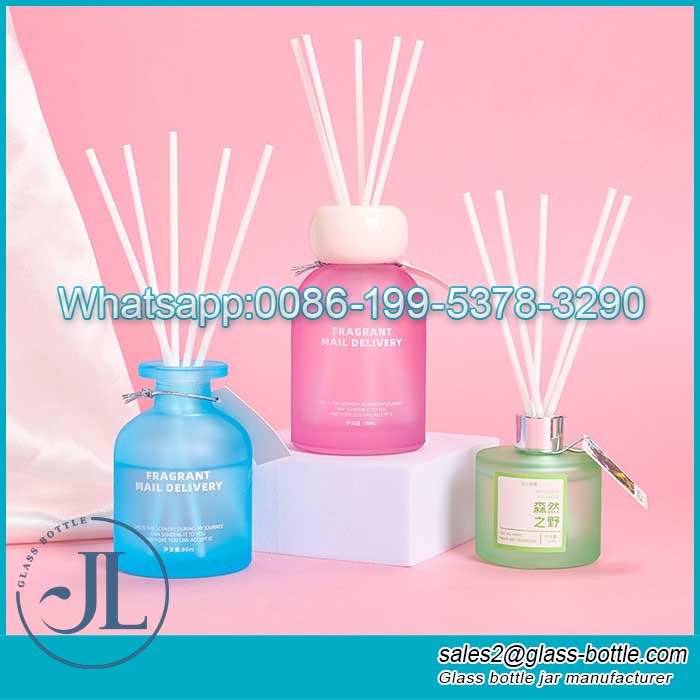 50ml 80ml 100ml Customize colored aroma reed diffuser bottle with screw lid
