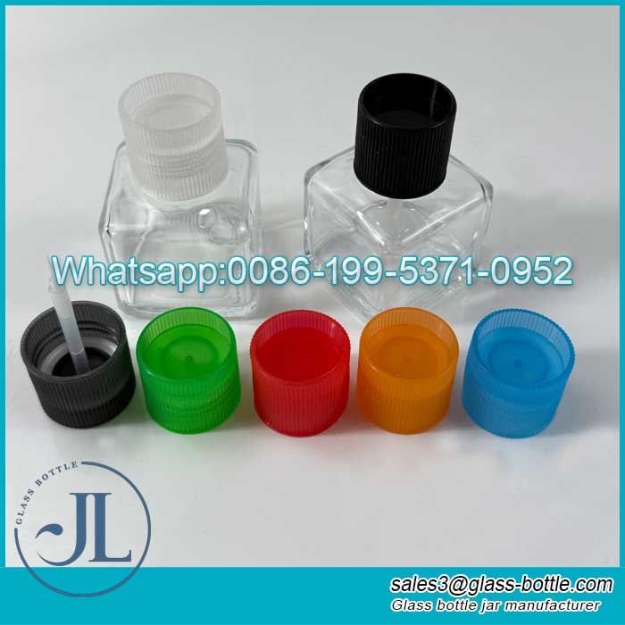 Empty 40ml glass nail polish bottle with ultra fine brush supplier