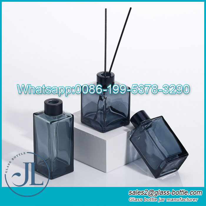 Transparent blue high quality square aromatherapy glass bottle